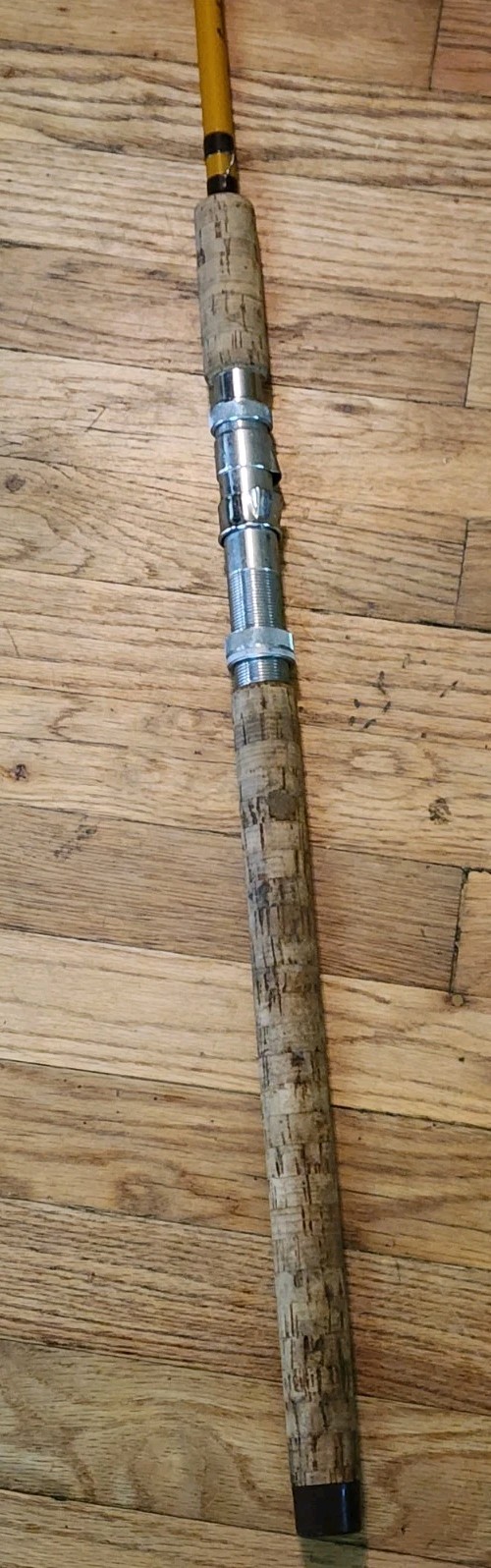 Near Mint Yellow Lamiglas 7 Custom Made 7’1″ 1pc Surf Or Trolling Rod Very Nice