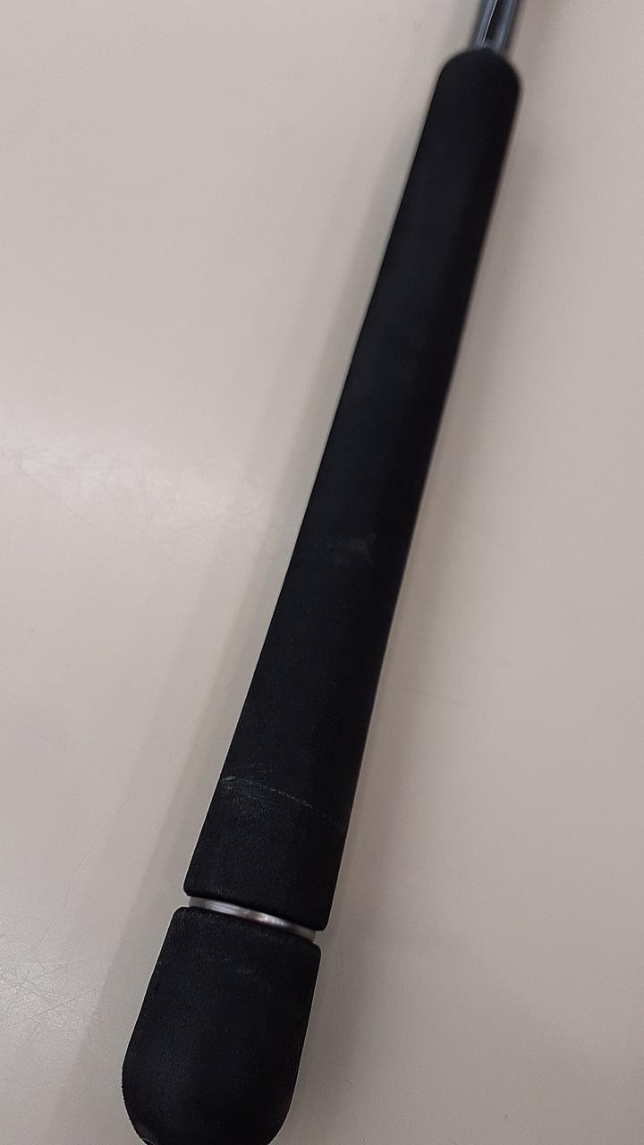 GAMAKATSU Luxxe Coyote S100M Shore Jigging Rod 2pcs 190g Used, Crack, Rust