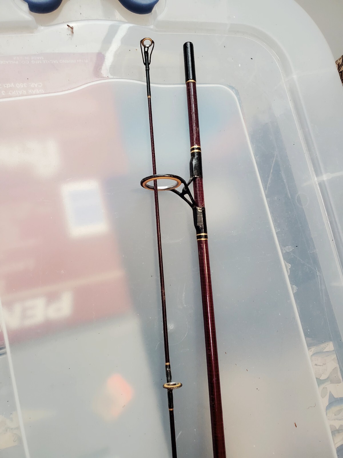 Daiwa Apollo Gold 1910 5’6″ Ultra Light 2pc 2-4lb Graphite Spinning Rod EUC