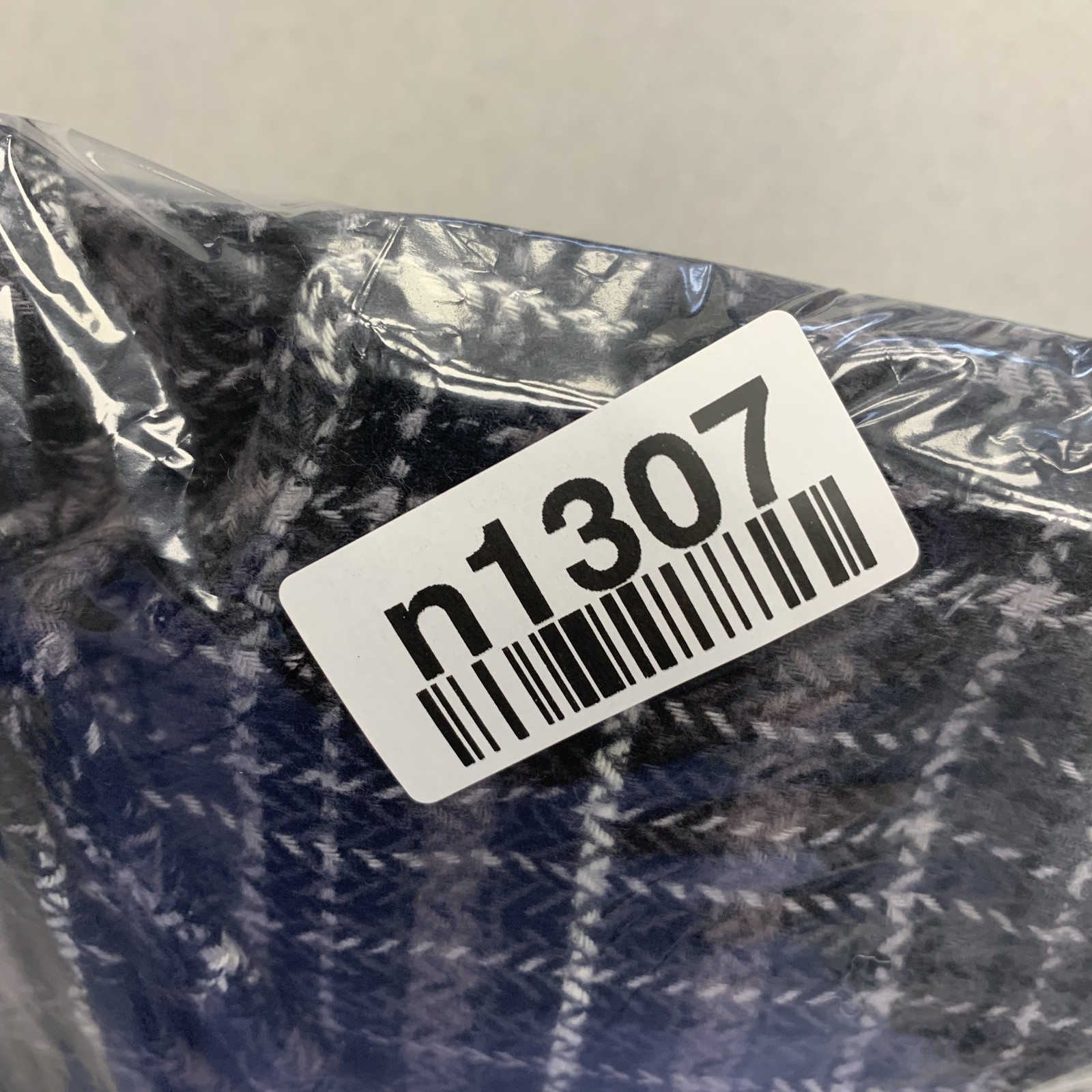 Orvis Men’s S Classic Plaid Beefy Flannel Shirt S Black & Gray 100% Cotton n1307