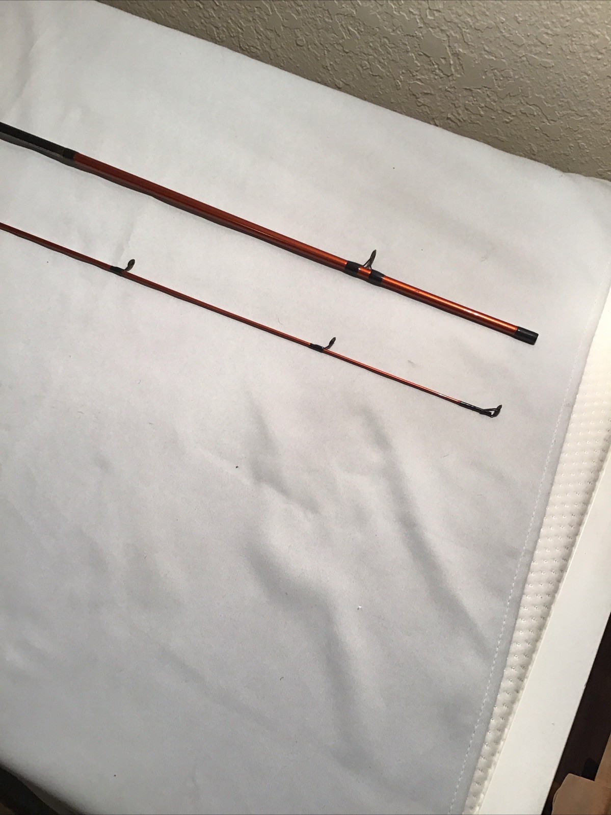 R2F Ready 2 Fish AL-562/MLSC Spin Cast Rod Slightly Used