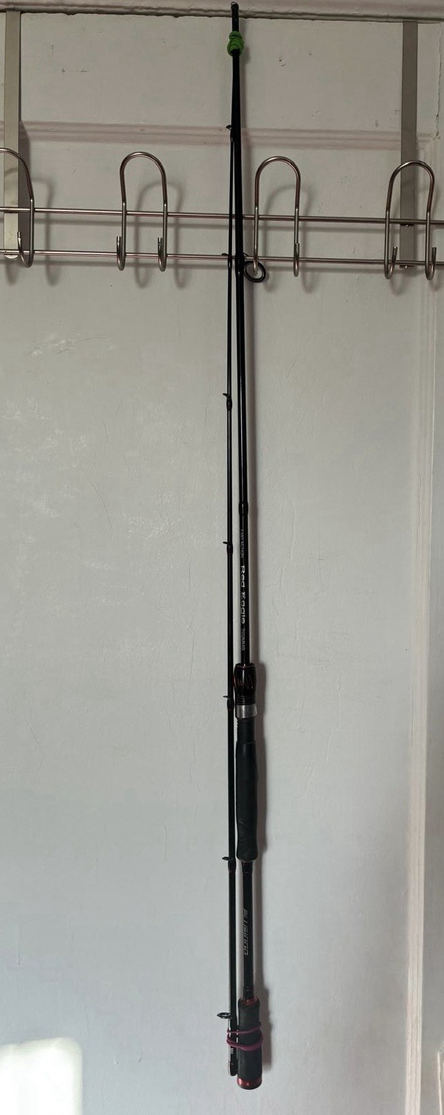4 Spinning Rods Lot 7ft Ugly Stik GX2 Daiwa w/ Hard Tube Case
