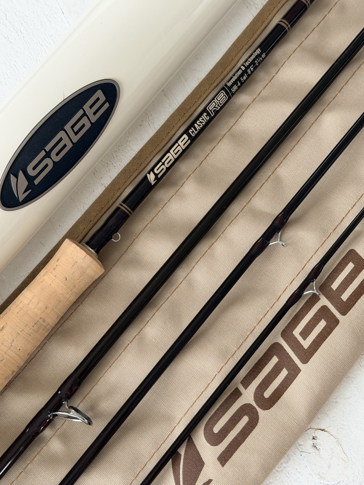 **BEAUTIFUL** 🔥 SAGE CLASSIC R8 5wt. 8’6”in FlyRod!!🔥~LEGENDARY~🔥