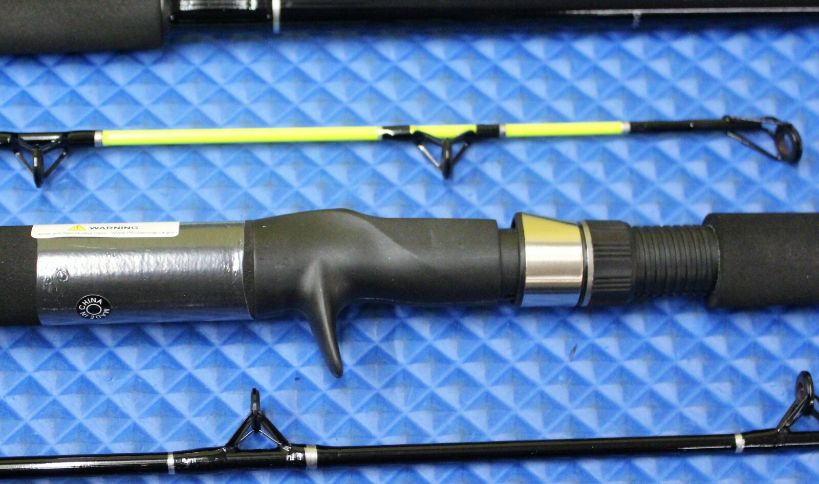 Okuma Classic Pro 7′ 0″ Lead Core Trolling Rod Chartreuse Tip CP-LC-70-CT 2-Pack