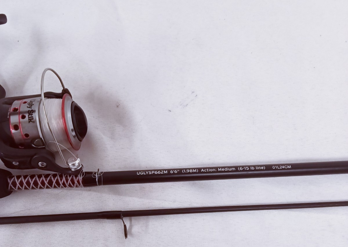 Shakespeare GX2 Ugly Stik 6’6″ Medium Spinning Rods USSP662M w/ UGLY35 Reel