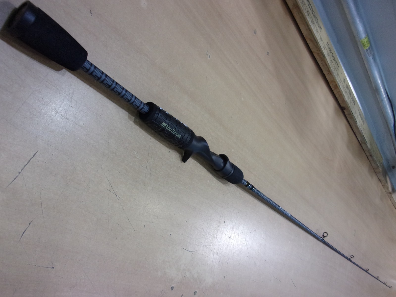 ABU GARCIA PRIME 21 CASTING ROD 6 foot Medium power