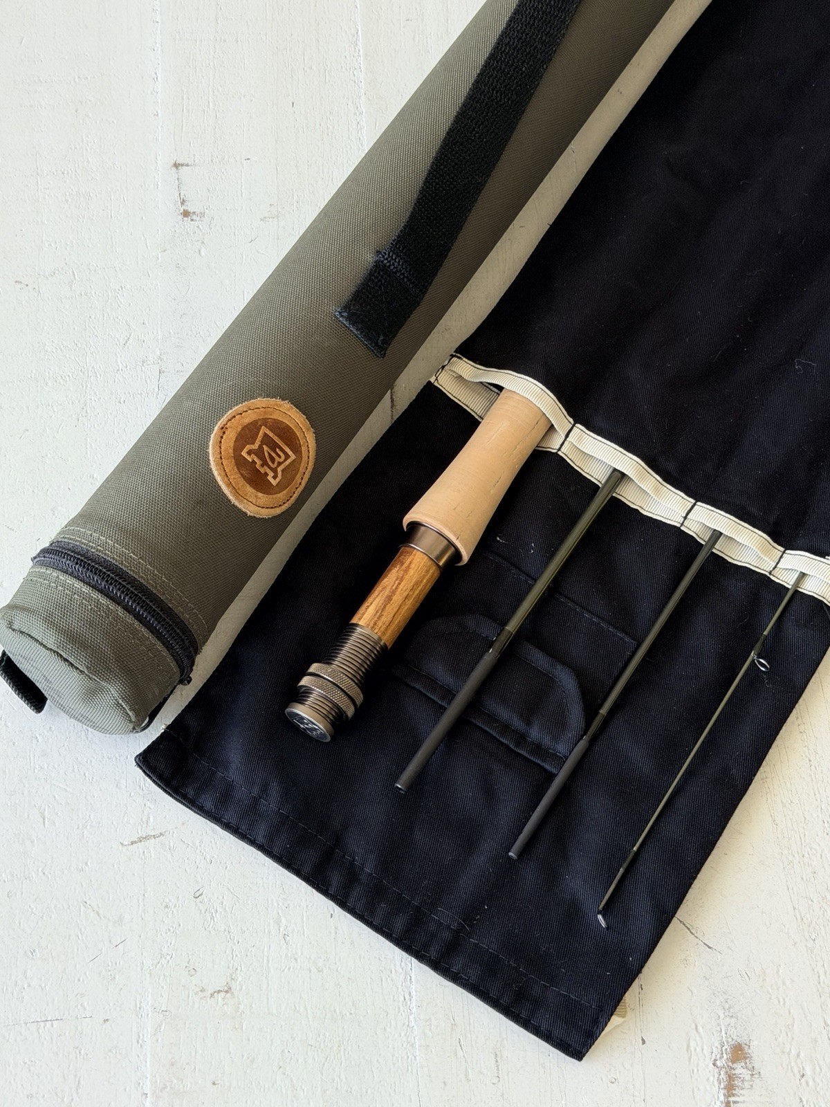 **BEAUTIFUL** 🔥HARDY ZENITH 4wt 10’ft~4pc Fly Rod!! 🔥~LEGENDARY~🔥