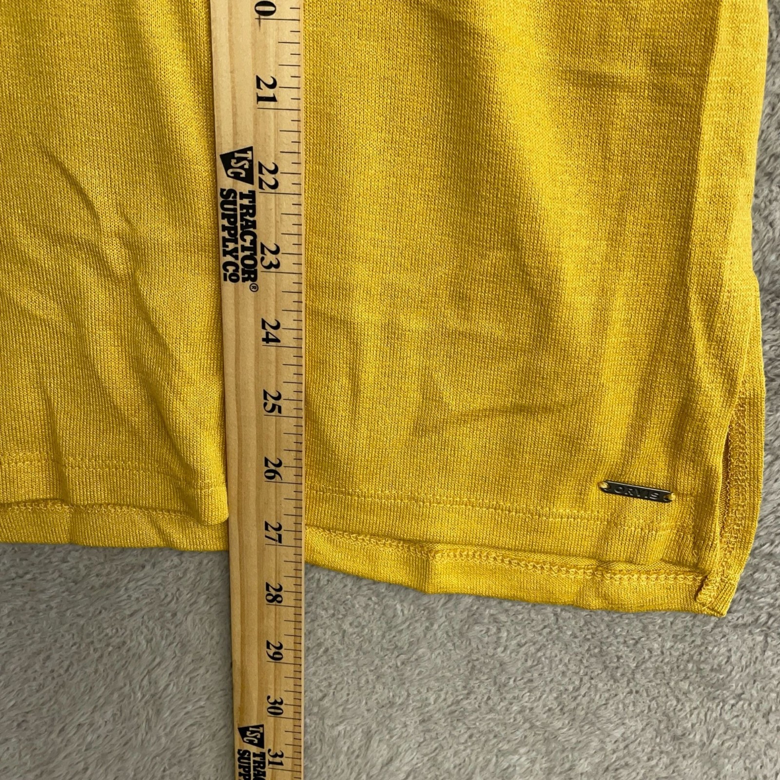 Orvis Women’s L Yellow V-Neck Short Sleeve Top Polyester Blend P0373