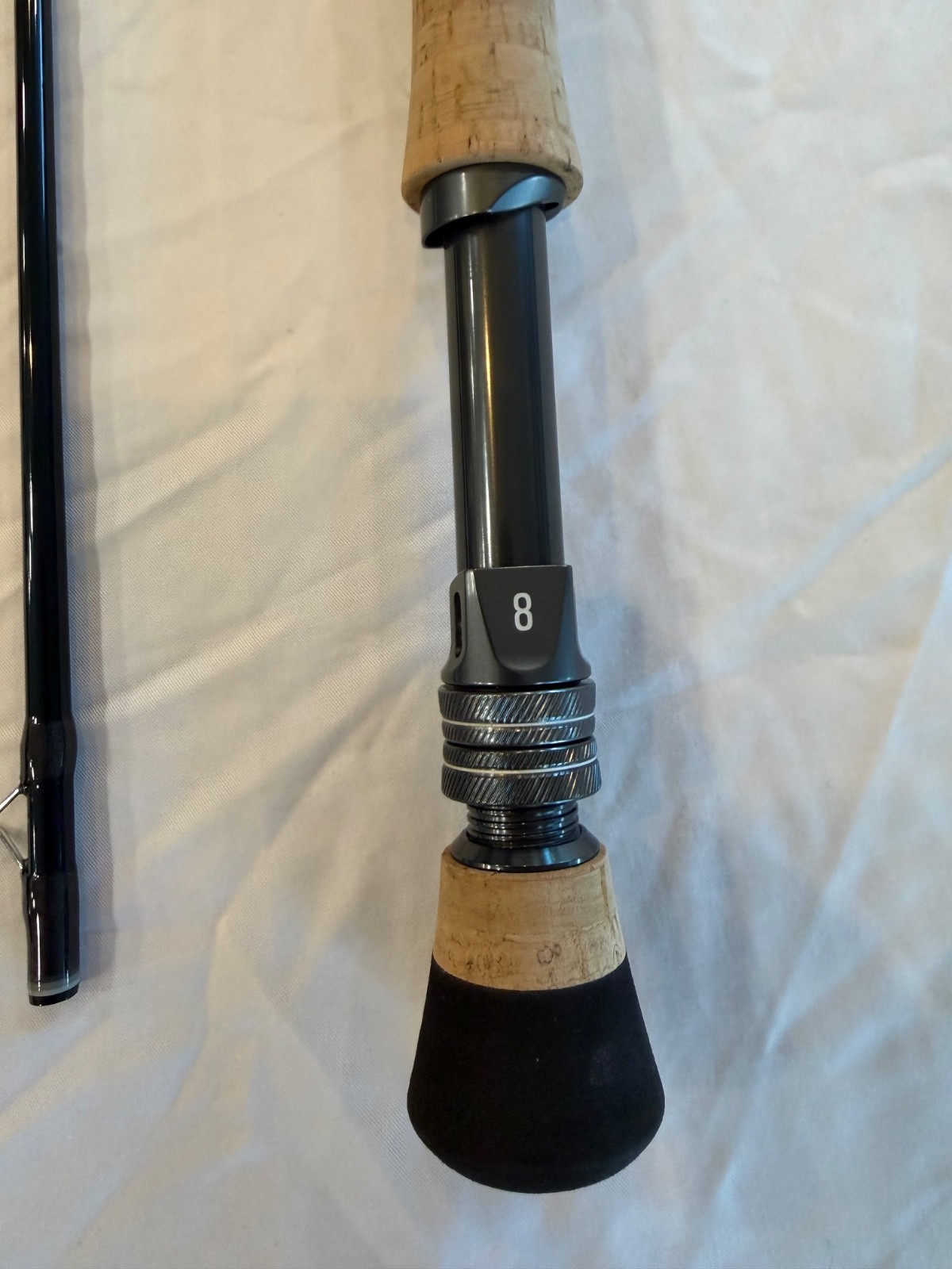 Sage SALT R8 890-4 Fly Rod 9ft 8wt Fast 4pc w/ Tube & Rod Sock