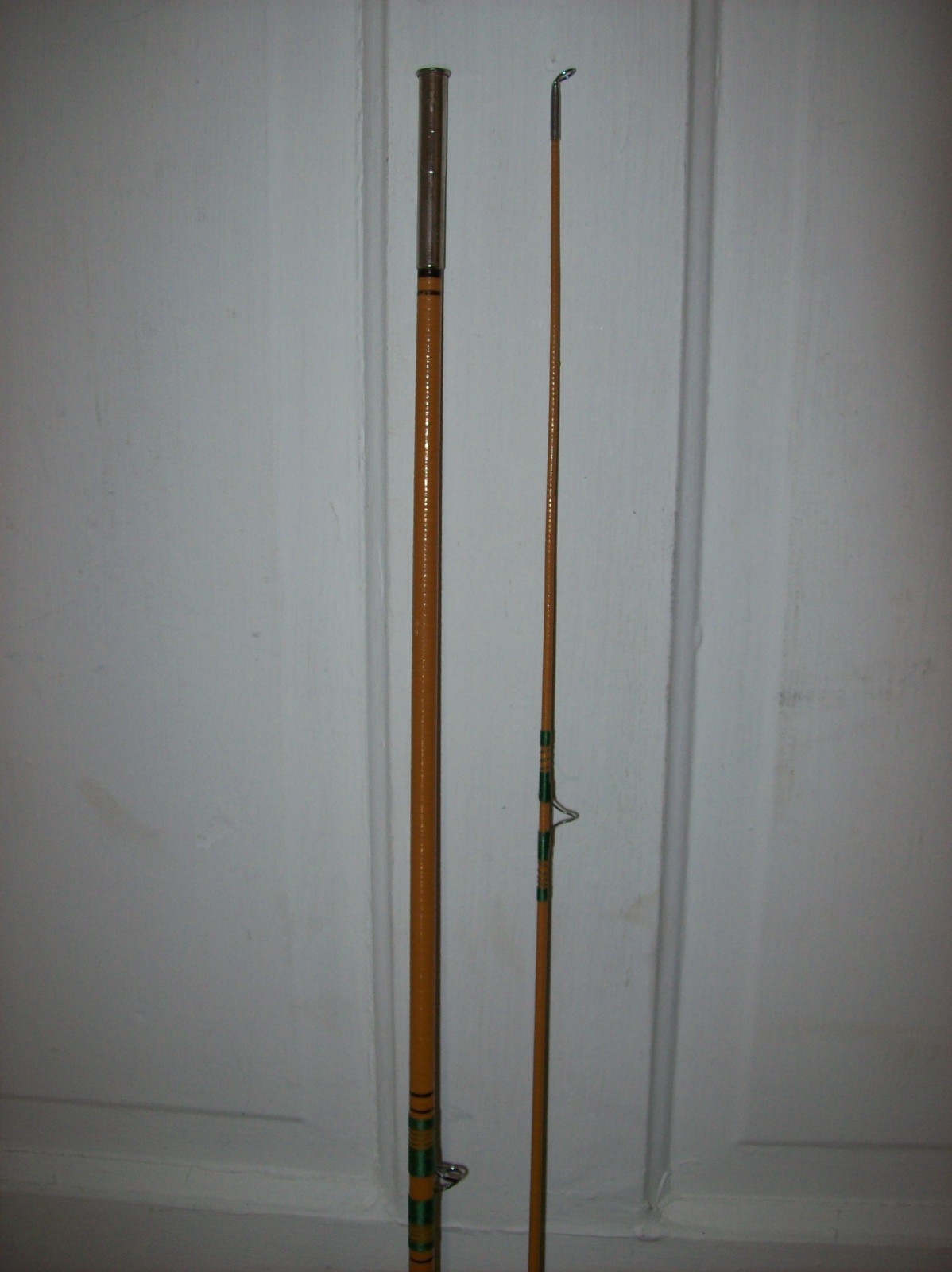 Vintage True Temper Custom Eight Hundred No 805 USA Made 8.5 ft 2pc Fishing Rod