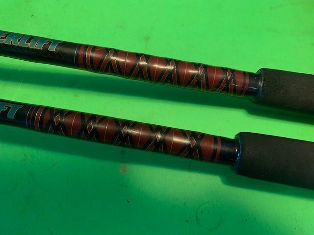 MATCHING PAIR OF 2 DAIWA SEALINE POWERLIFT 7 FOOT CONVENTIONAL FISHING RODS