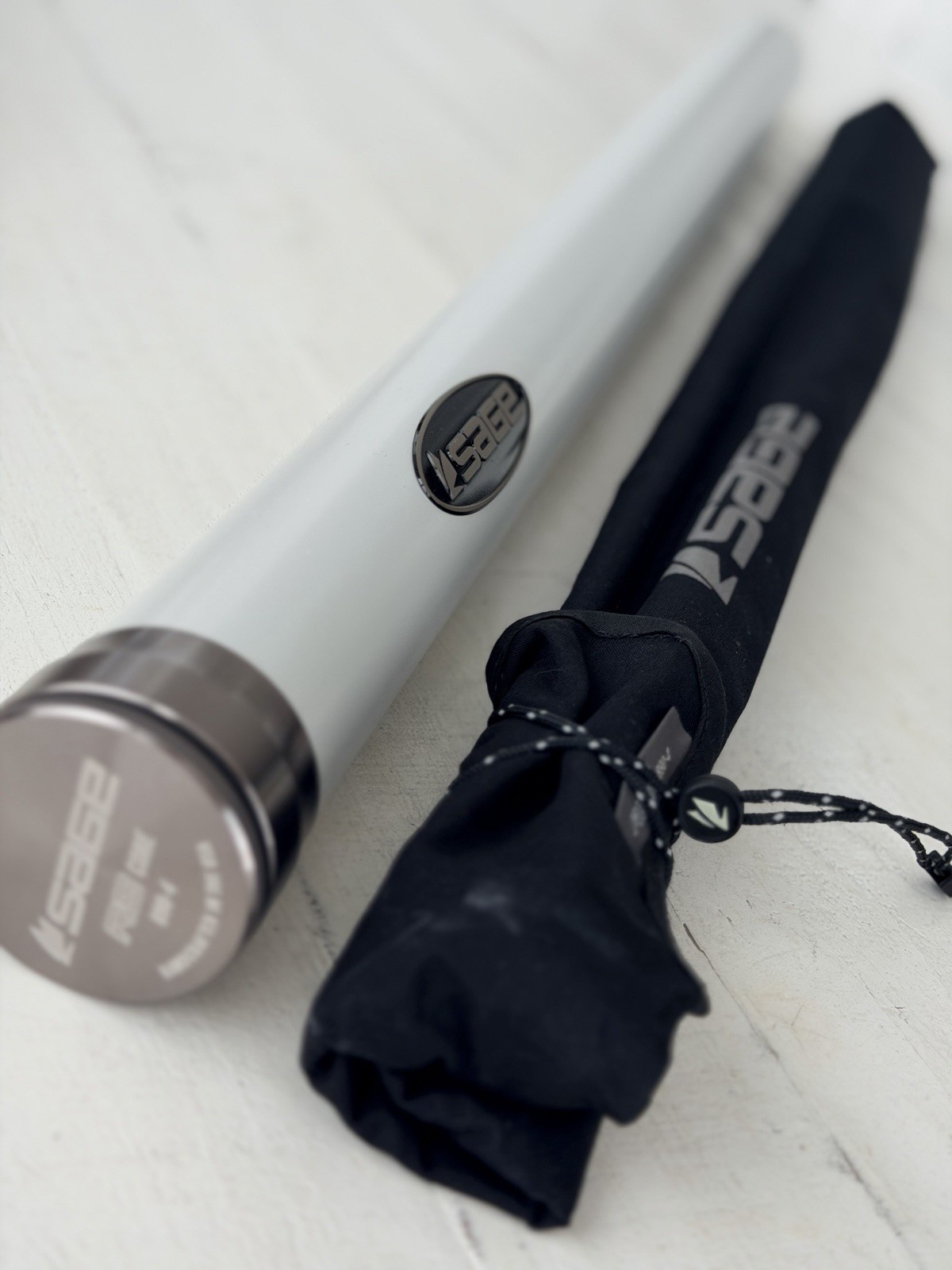 **BEAUTIFUL** 🔥 SAGE R8 Core 8wt. 9’ft~4Pc FlyRod!! 🔥~LEGENDARY~🔥