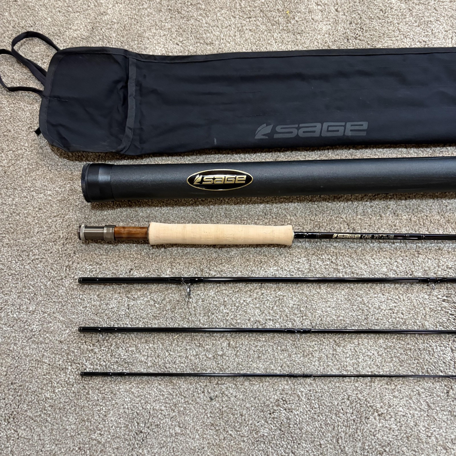 Sage ONE 486-4 Fly Rod 8’6 4wt 4 Piece Black Konnetic Graphite Tube Sock