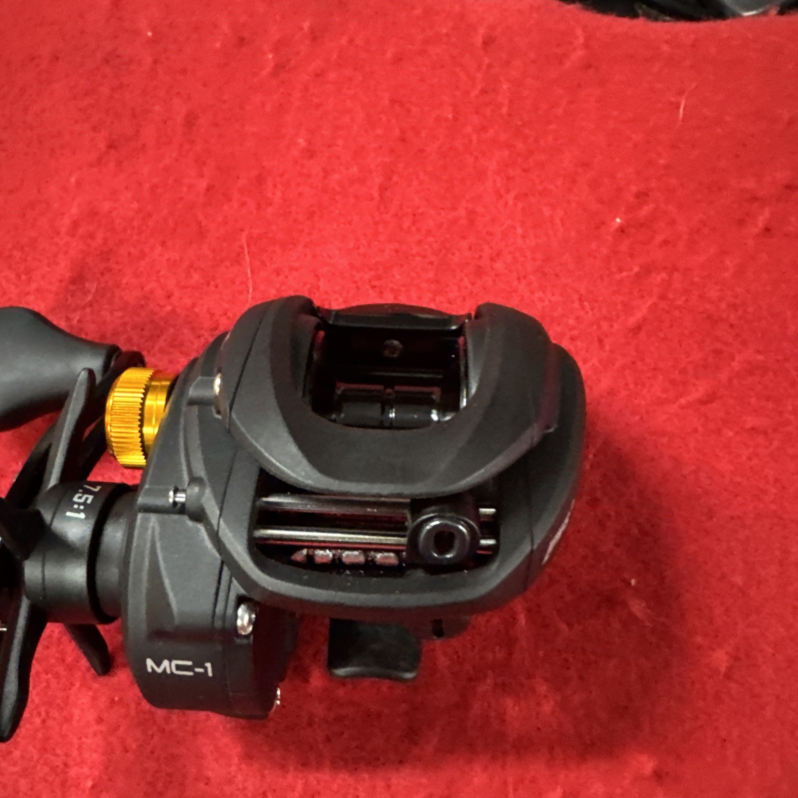 LEW’S Classic pro Fishing Reel (CSS1H)