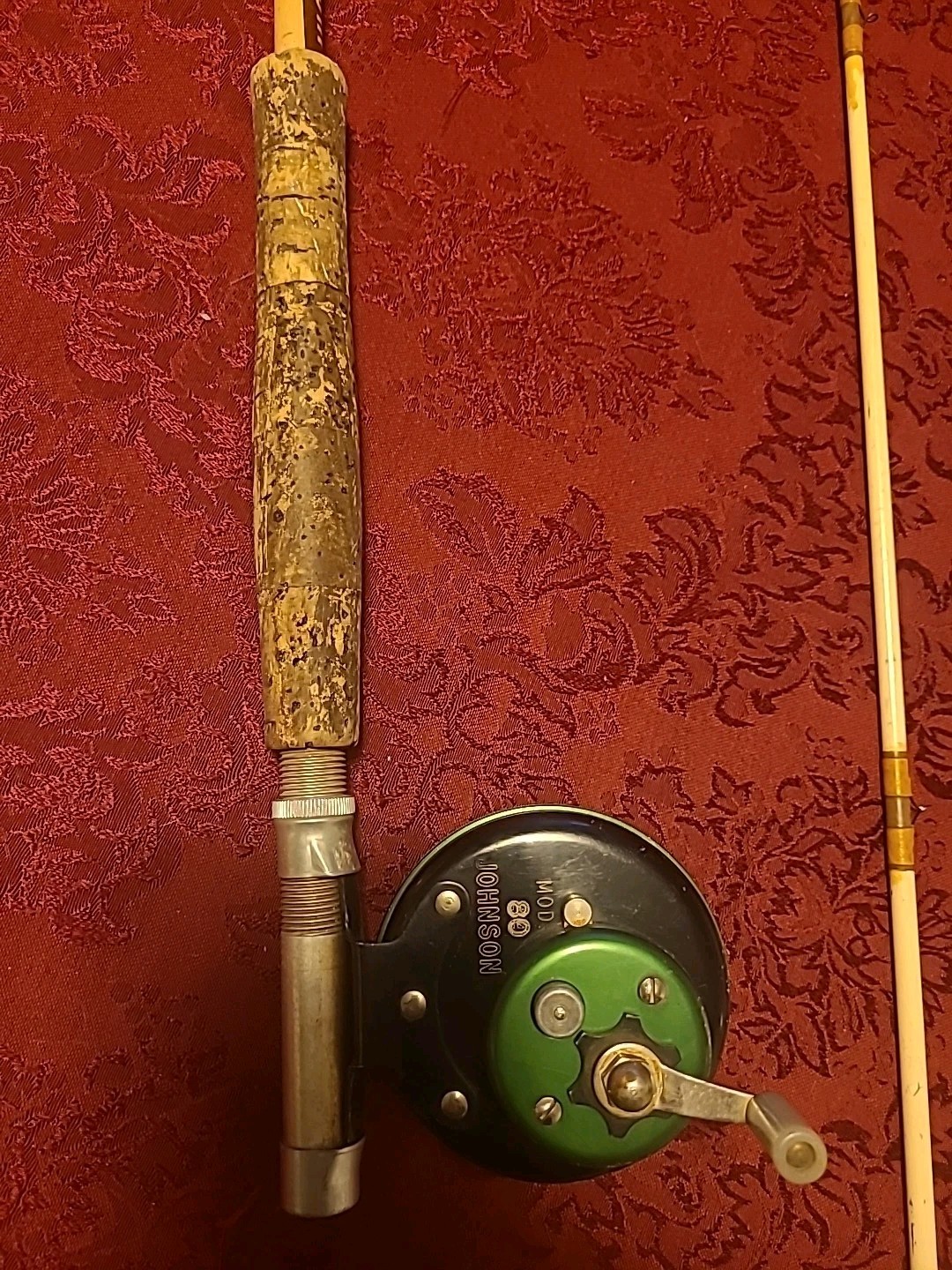 Vintage Heddon Vicount Custom Rod 2 Pcs #8007-8 1/2 Feet w JOHNSON #80 Reel