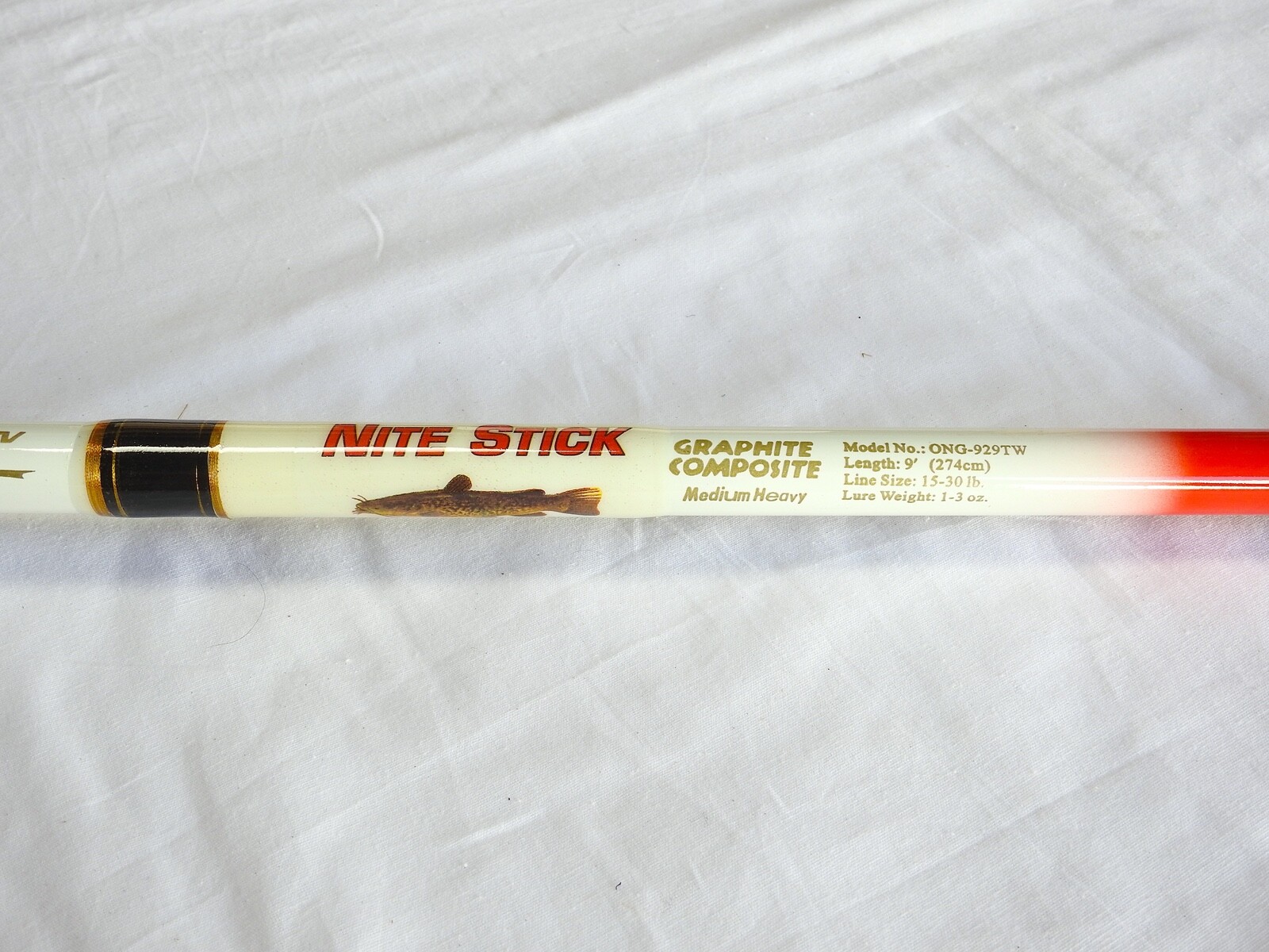 Classic Nite Stick Catfish Casting Rod 9′ 2PC Glow Tip Red