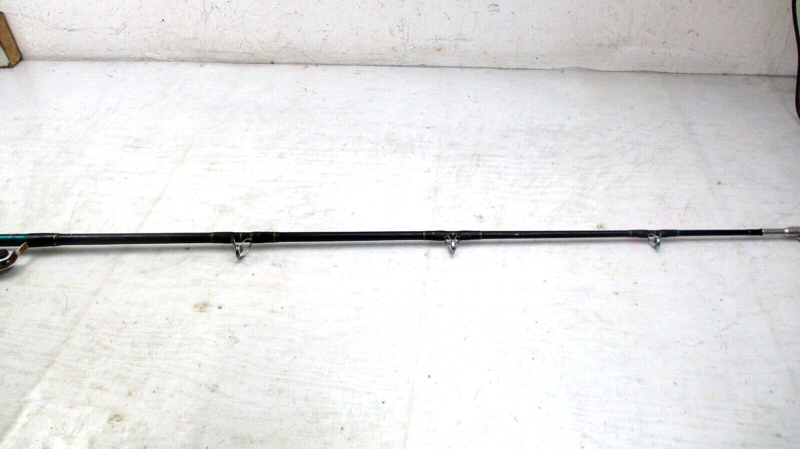 Shakespeare Tidewater TW66 4/0 F 6’6” 30 – 50,Lbs Fishing Rod Graphite