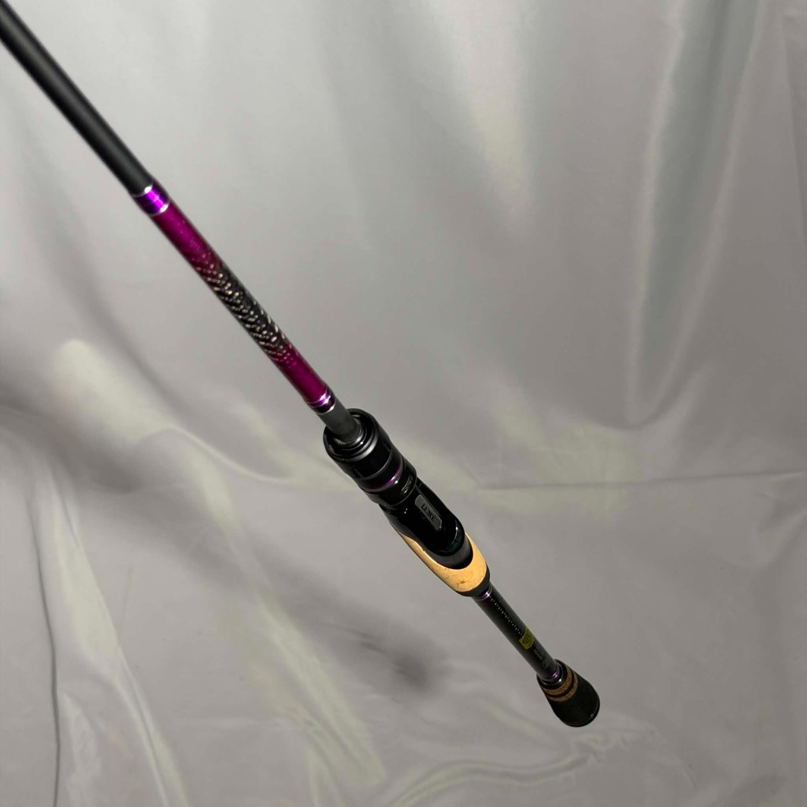 6’6 Gamakatsu Spinning Fishing Rod Luxxe Avenge 2 Piece Med-Light (S66ML-RF)