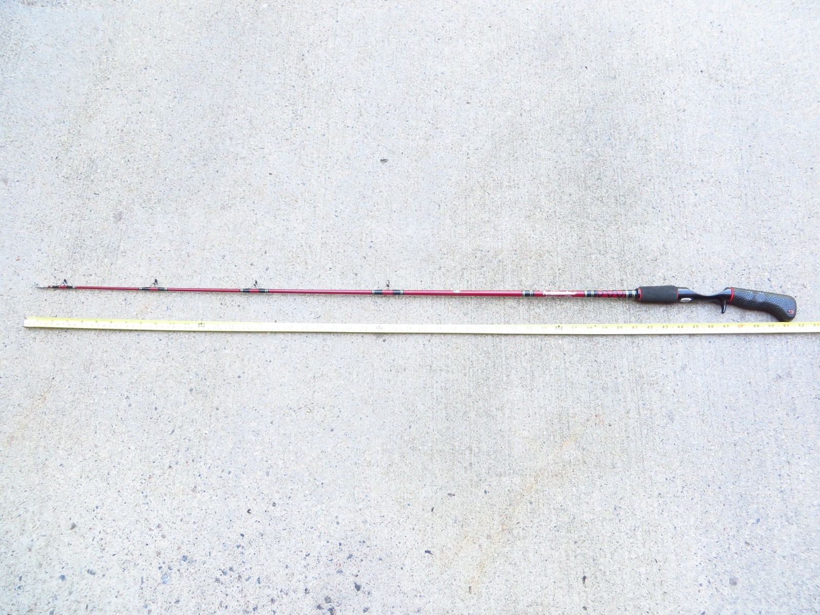 Vtg Garcia 8300C 52″ One-Piece Light Action 8-20lbs. Bait Casting Rod, USA Made