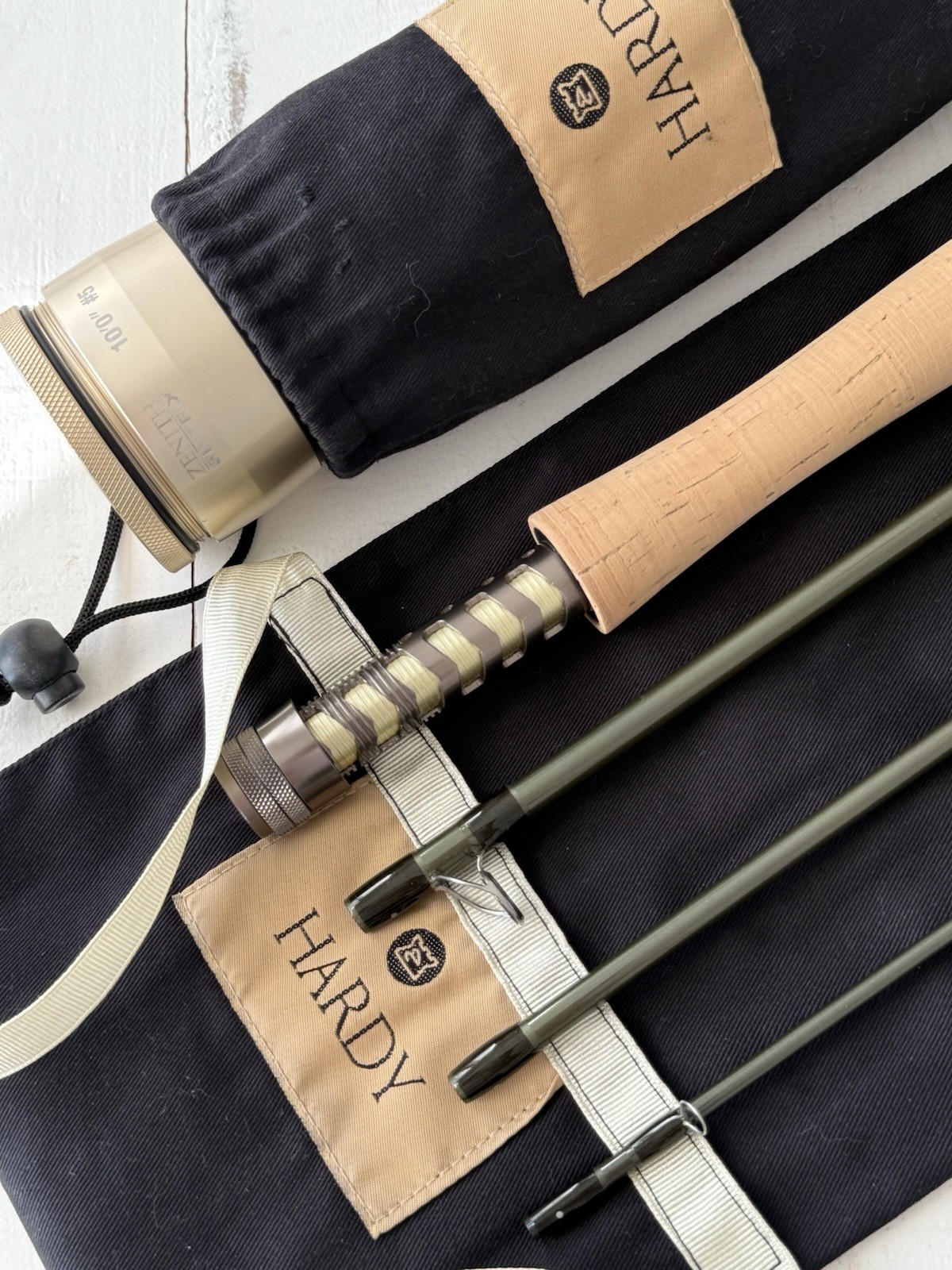 **BEAUTIFUL** 🔥HARDY ZENITH 5wt 10’ft~4pc Fly Rod!! 🔥~LEGENDARY~🔥
