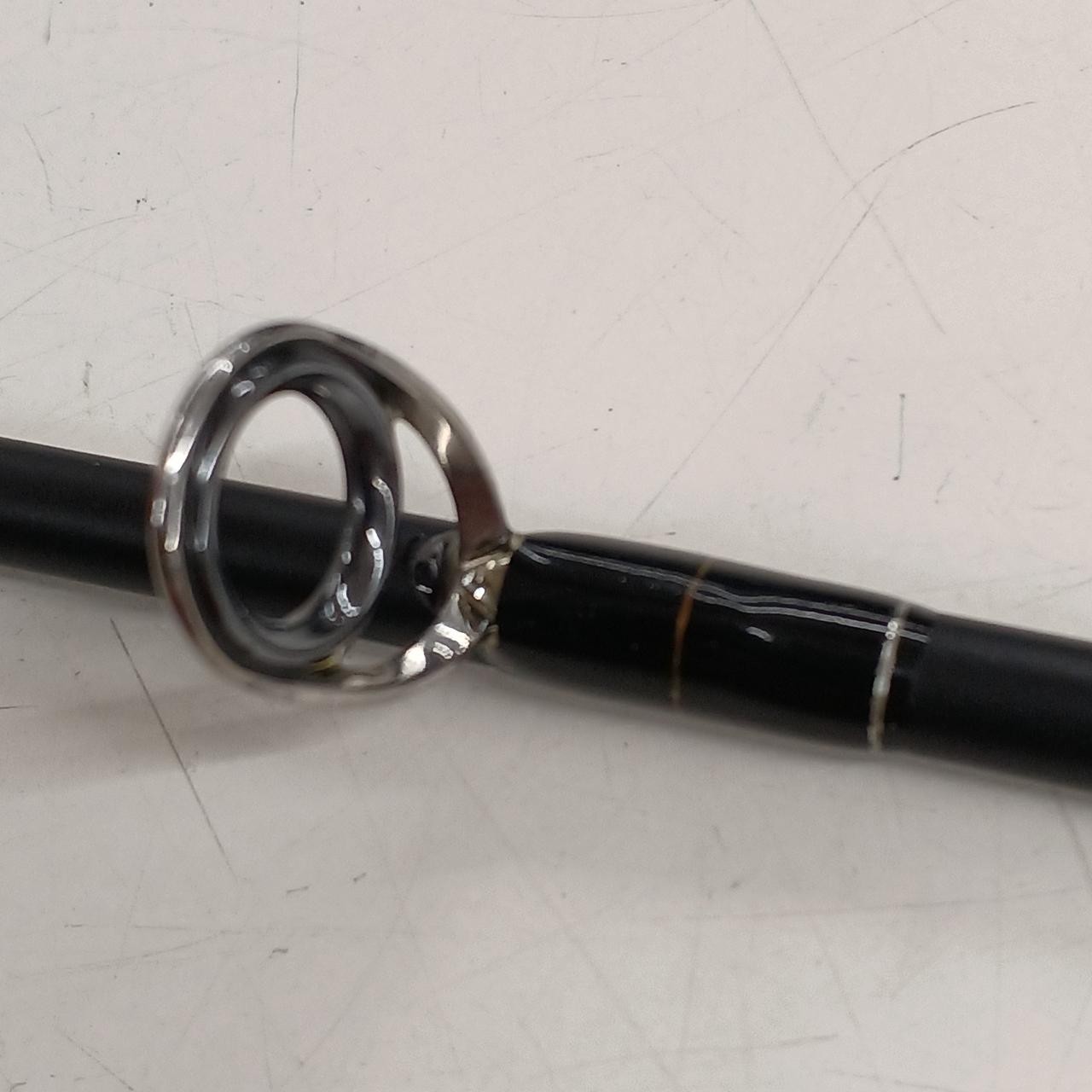 MEGABASS DESTROYER OROCHI X4 F2-68X4SⅡ bass rod