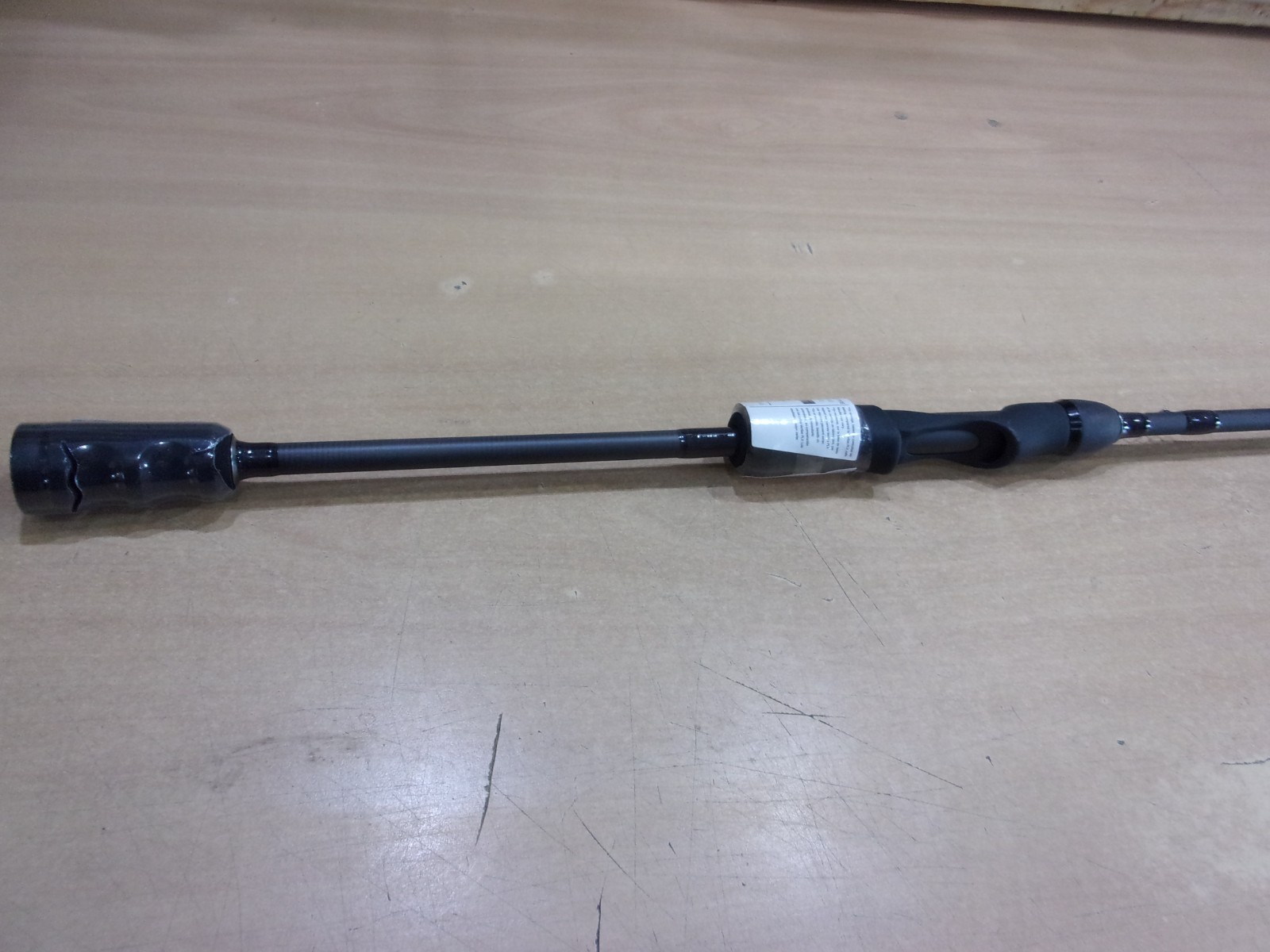 ABU GARCIA VERITAS TOURNAMENT EDITION SPINNING ROD 6 foot 10 inch