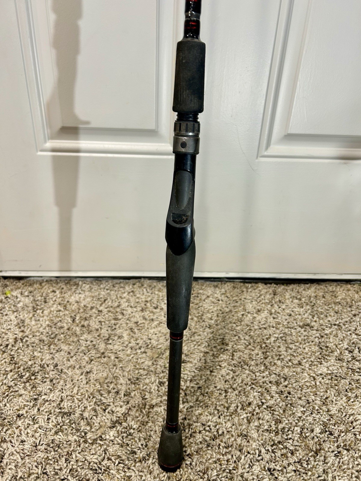 Cabela’s Pro Guide PGC665-2B 6’6″ Casting Rod 2-Piece 8-17lb 1/4-1oz EUC