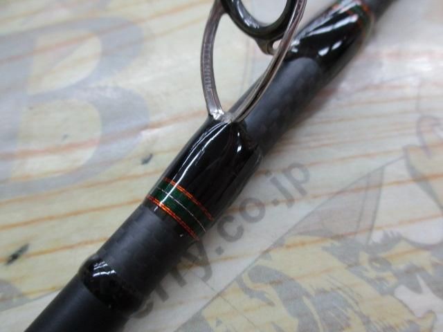 Megabass Destroyer F4-66XHYBRID Carbon Head Model Bass Rod Used