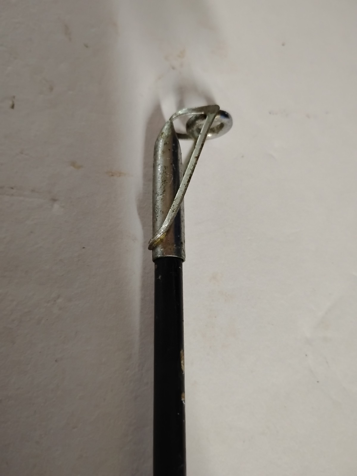 One Piece 6′ 4″ 20-50 Lb Heavy Duty Rod