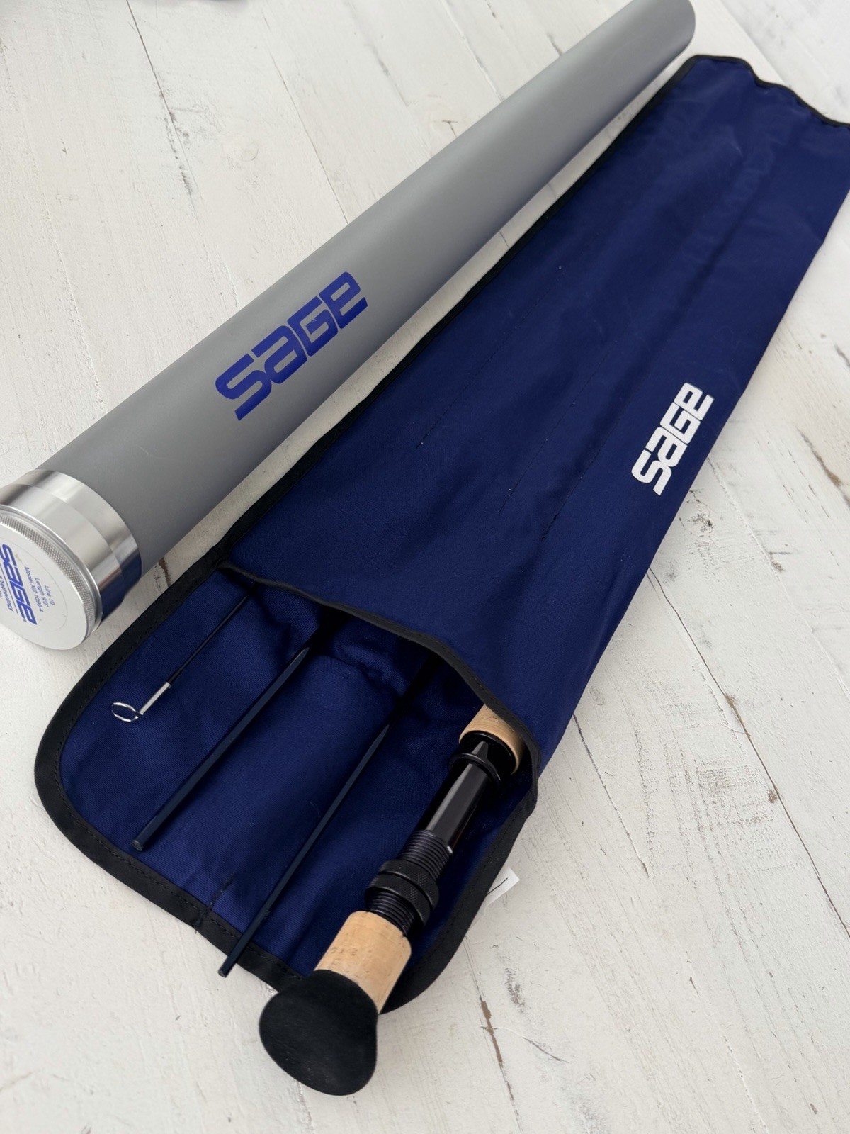 **BEAUTIFUL** 🔥 SAGE SALT Xi 2~ 10wt. 9’ft~4pc FlyRod!!🔥~LEGENDARY~🔥