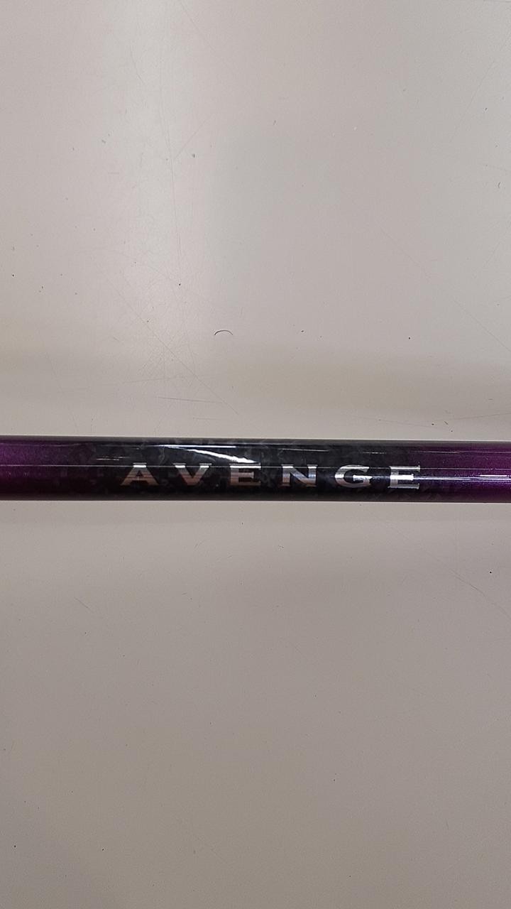 GAMAKATSU LUXXE Avenge B68XXH-R Bass Fishing Rod 6’8″ 160g with Cover