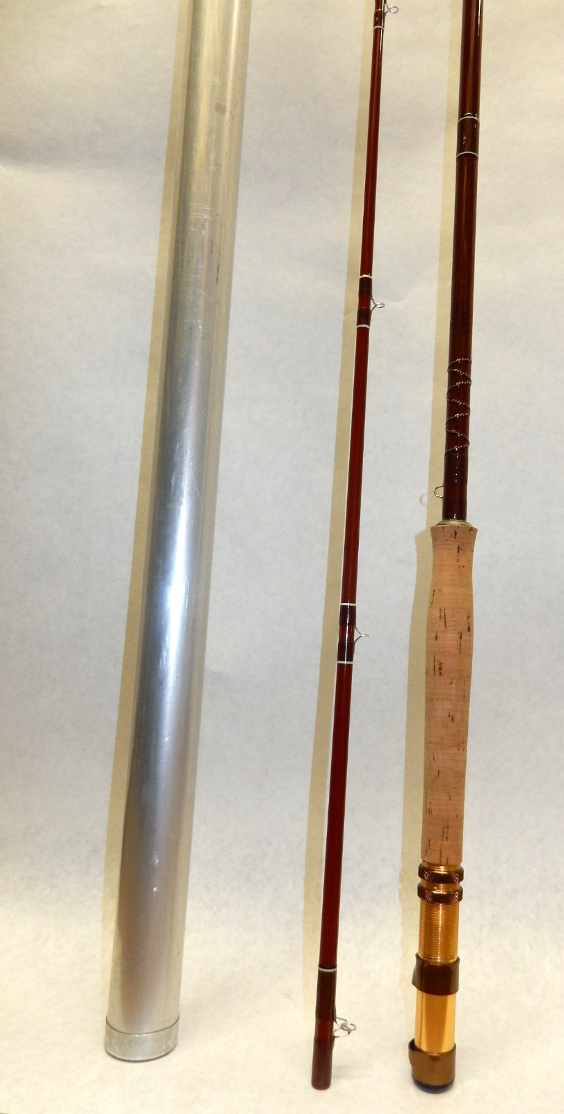 VINTAGE FENWICK MODEL FERALITE FF112 9’3″ 10 WT 4-5/8 OZ FISHING FLY ROD W/ TUBE