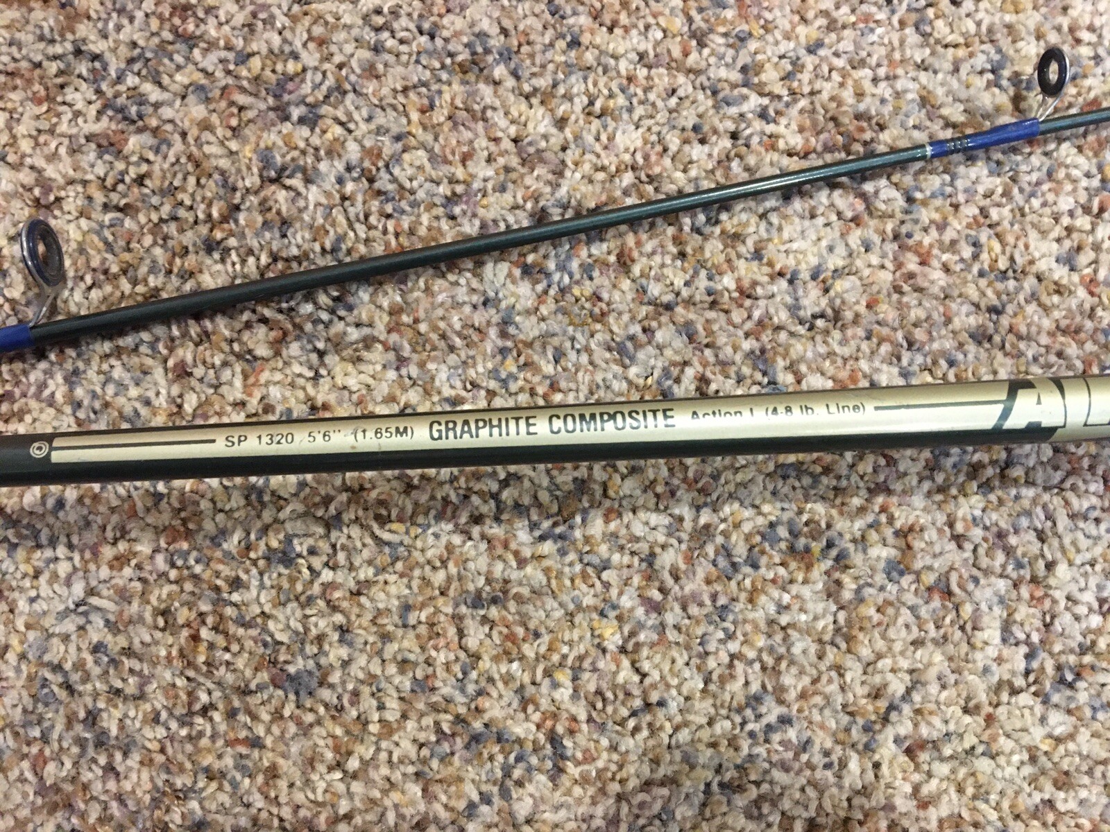 RARE VINTAGE SHAKESPEARE ALPHA SP1320 GRAPHITE COMPOSITE 2pc SPINNING ROD