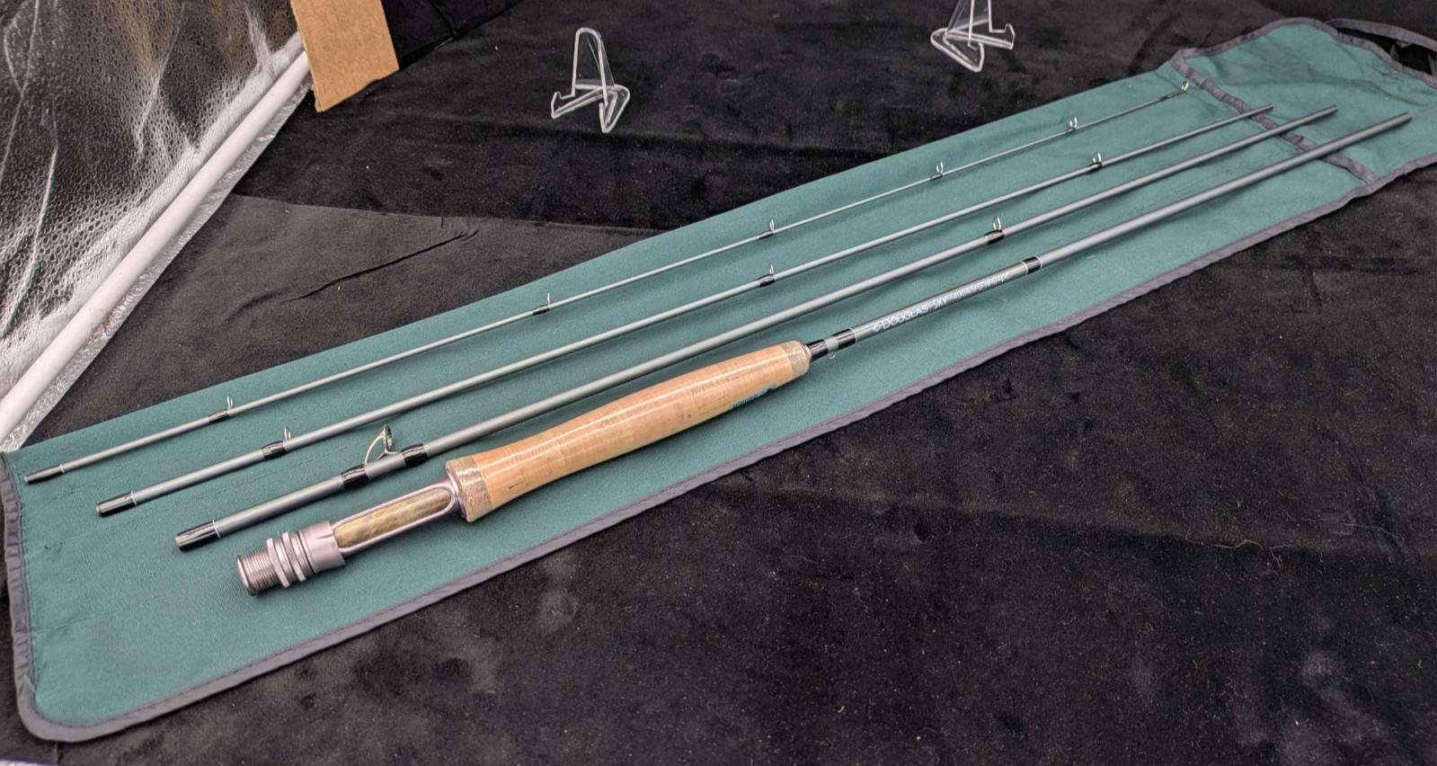 DOUGLAS SKY 4904 | 9’0″ | #4 | 4 Piece set
