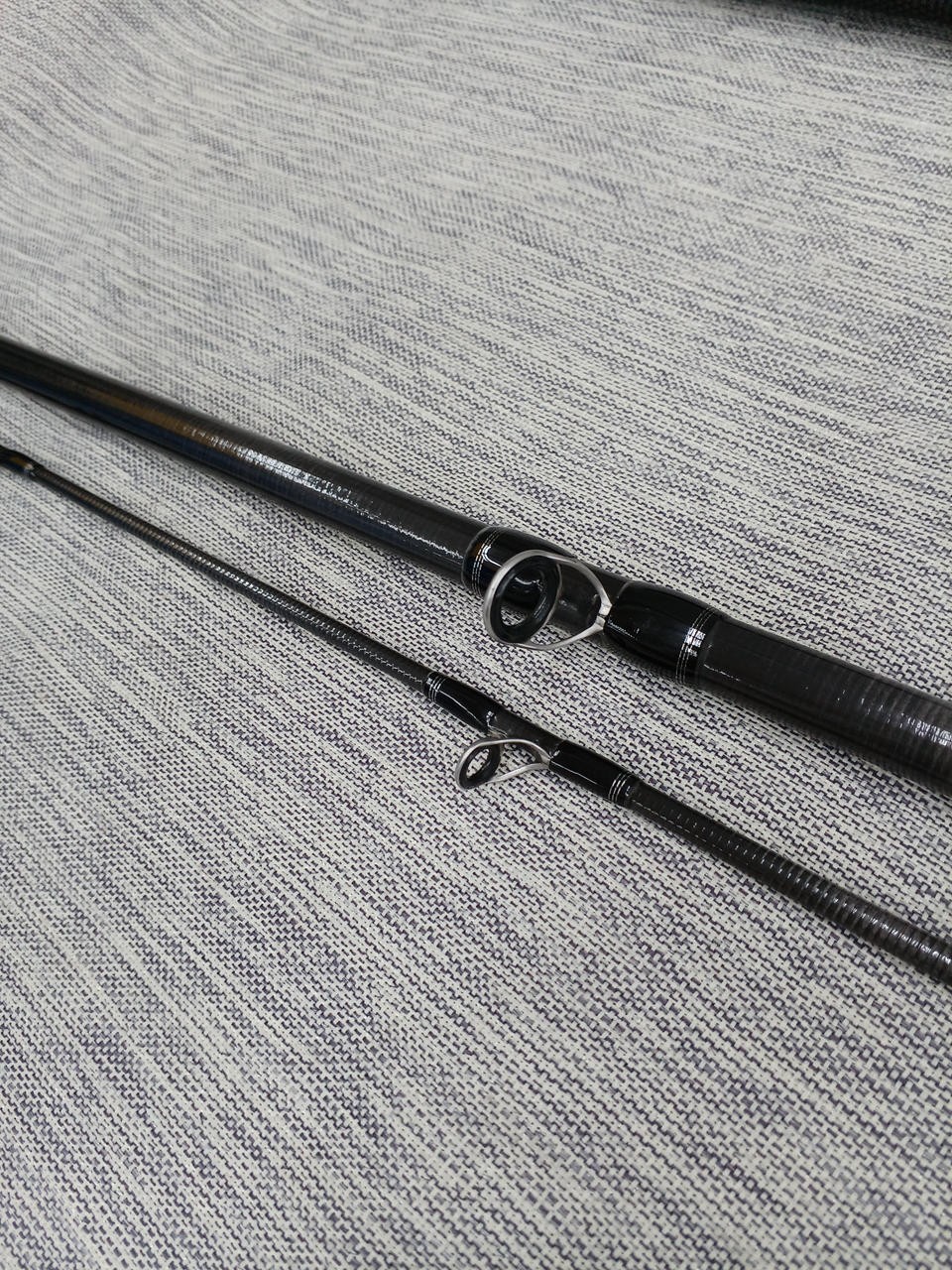 Daiwa Phantom Liberalist 8’0″ Bass Fishing Rod 3-Piece, Medium Power