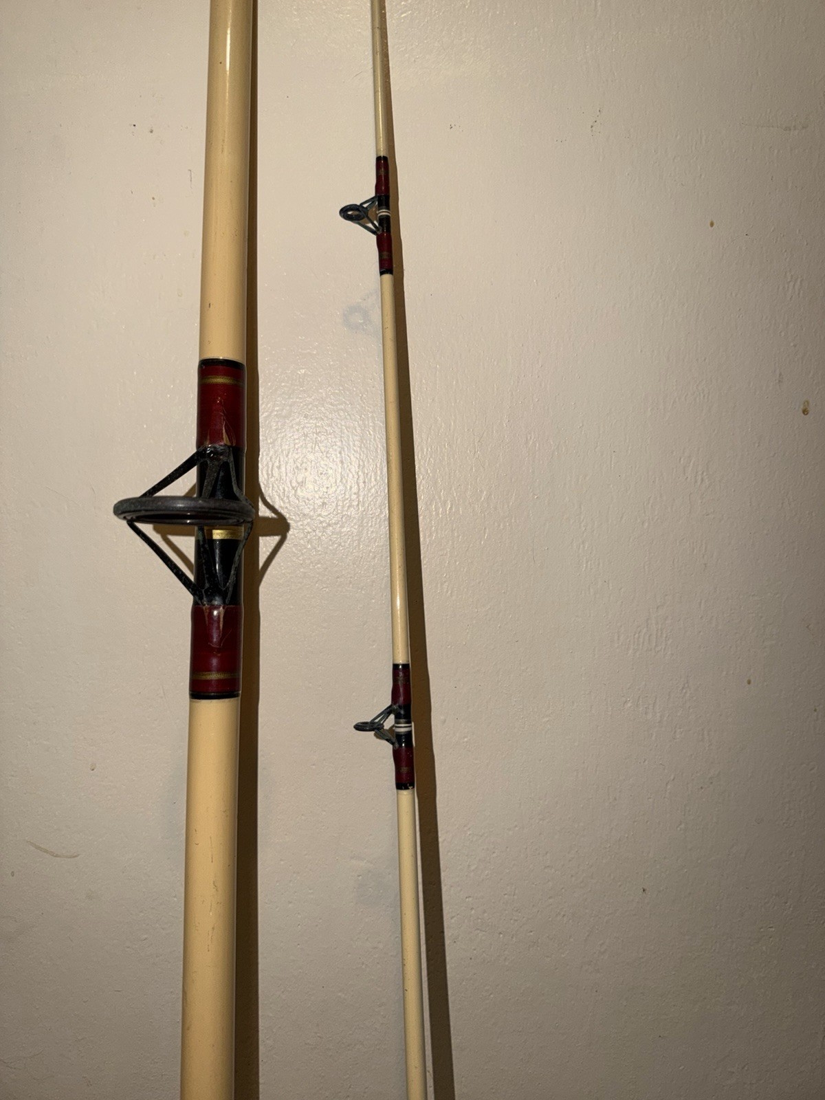 ABU GARCIA COMMODORE SURF SPIN ROD 11’6″ FT 2 PC CS 116H 12-30 LB ESTATE