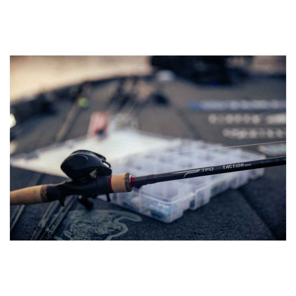TFO Taction Bass 7ft 3in MH 1pc Casting Rod (TB C 735-1)