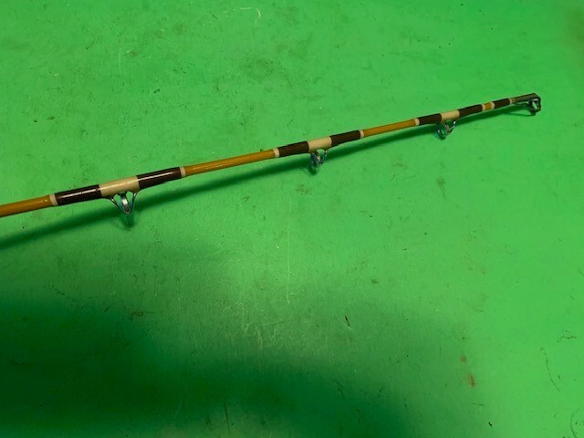 CUSTOM BUILT FENWICK LB 1665 6 FOOT 6 INCH 20 TO 50 LB. CONVENTIONAL FISHING ROD