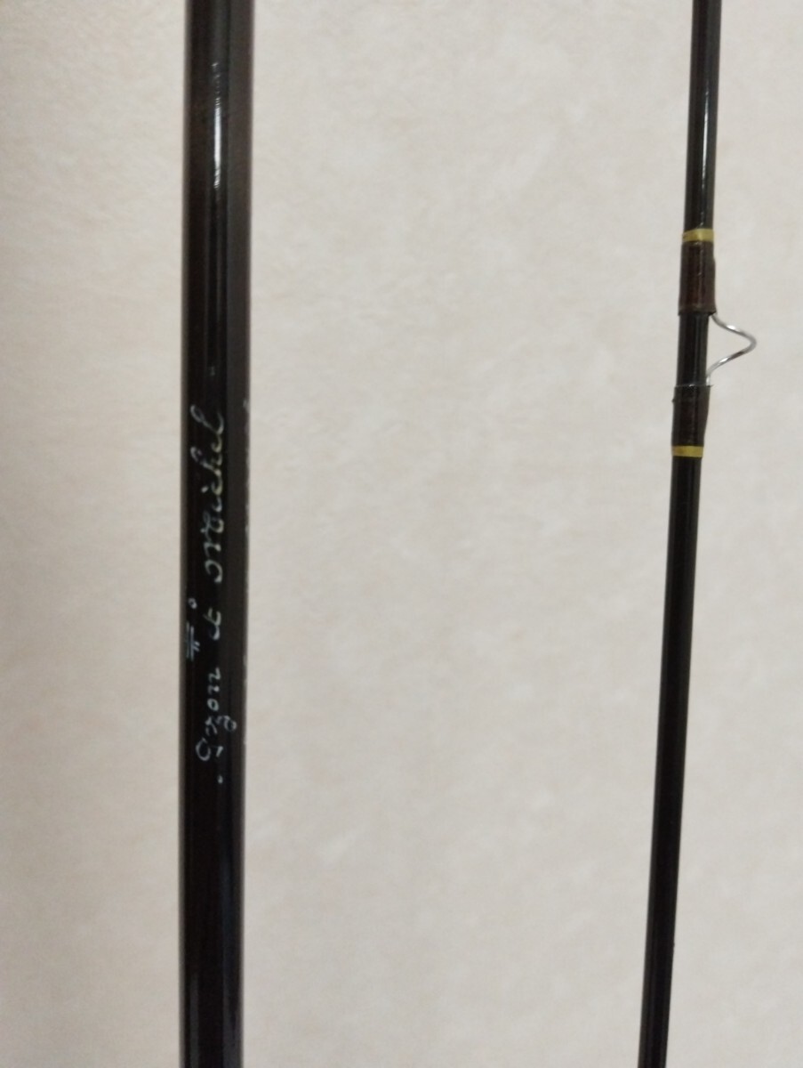 Pezon et michel Parabolic Graphite CCC Light 8’6″ #6 Fly Rod FlyRod France
