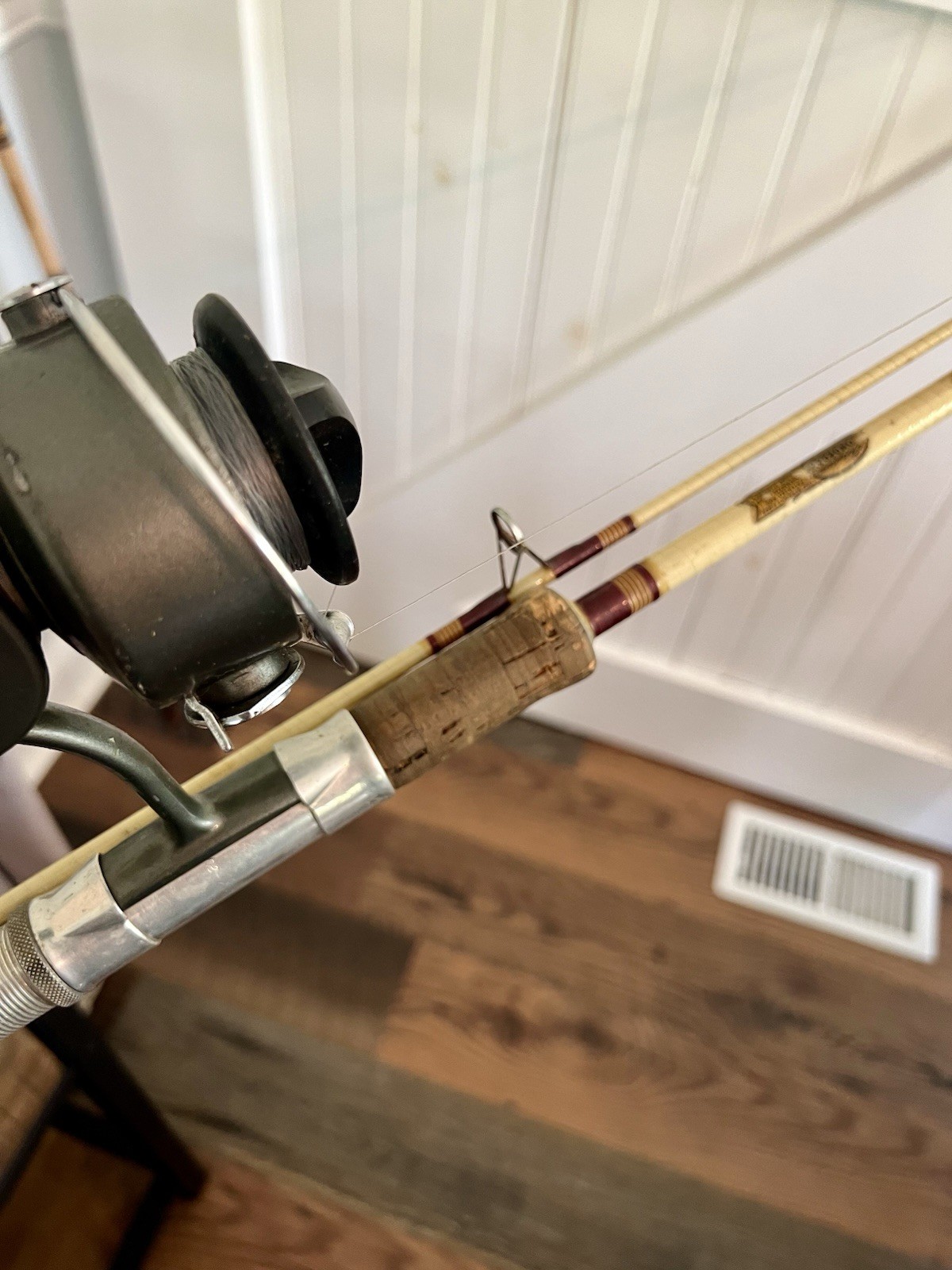 Vintage Shakespeare Wonderod 7′ Fiberglass Fishing Rod Noris 2115