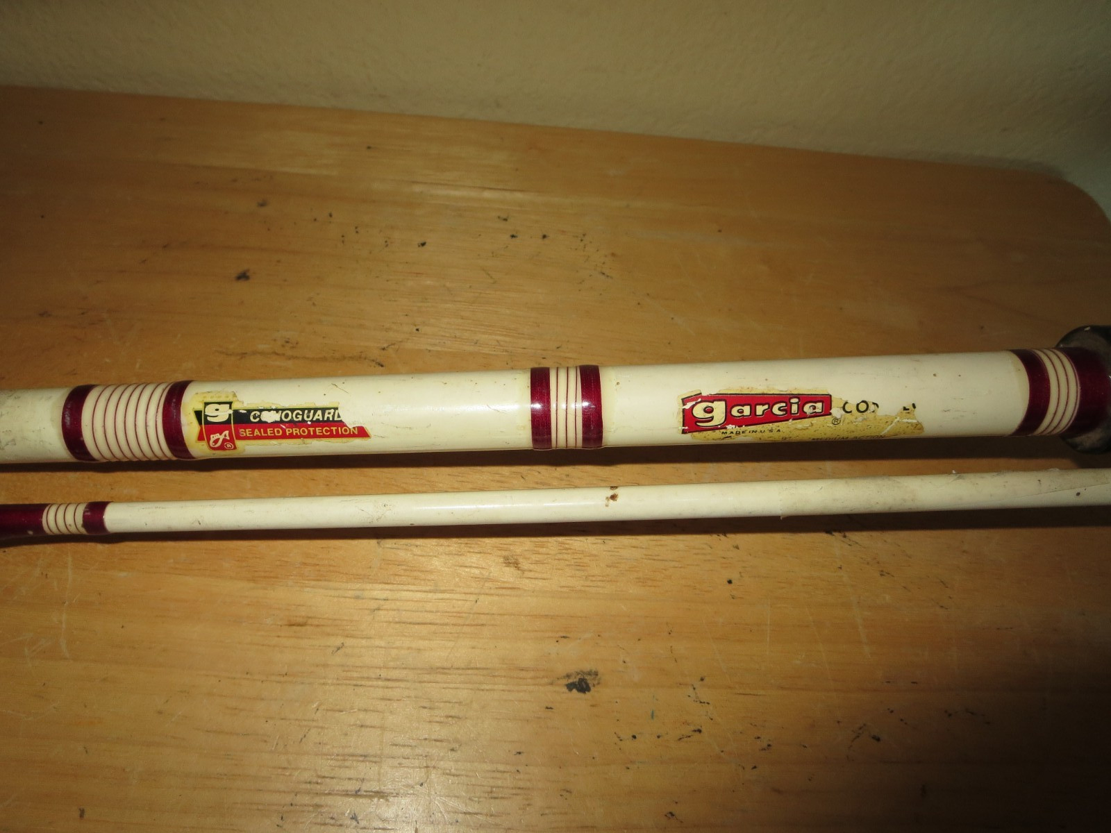 Vintage GARCIA CONOLON Surf Spinning 9′ Rod USA CONOGUARD Sealed Protection