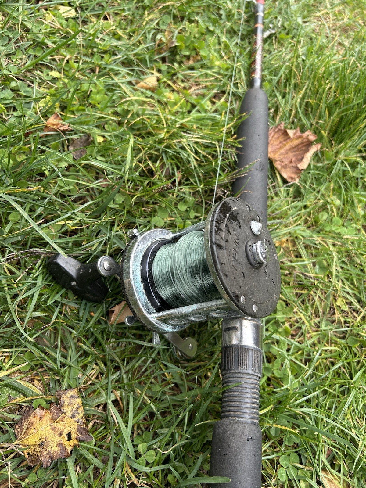 Profile PRO 620FP Medium Action Fishing Rod 20-40LB & Penn Jigmaster Reel Combo