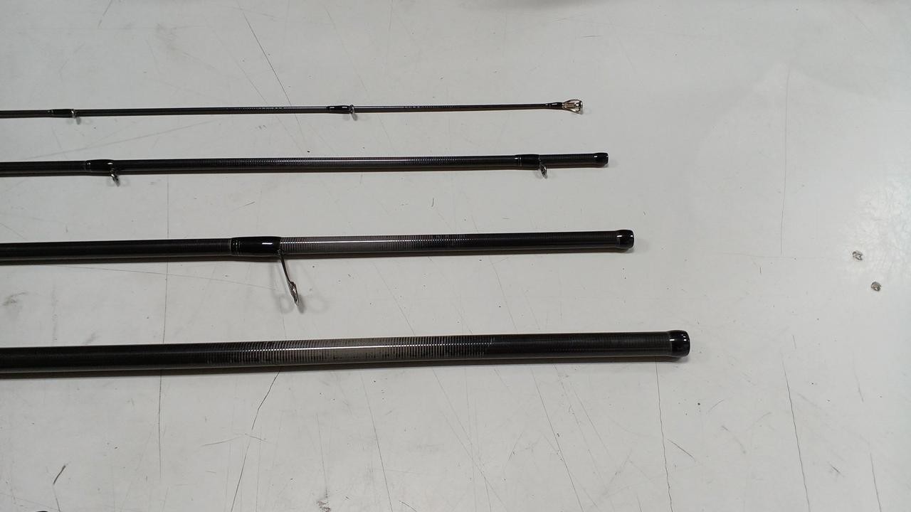 Daiwa Emeraldas MX84M-5 Eging Rod 8’4″ (254cm) Light Spinning, 2.5-4.0 Egi