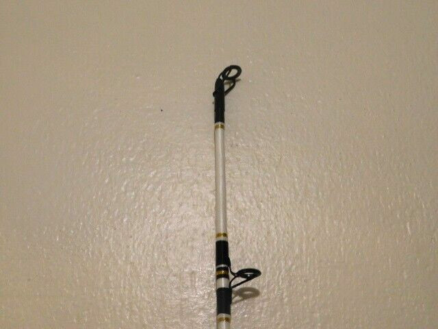 CUSTOM SPINNING ROD 7 FT 20-40 LB WHITE PEARL MARBLE NEW