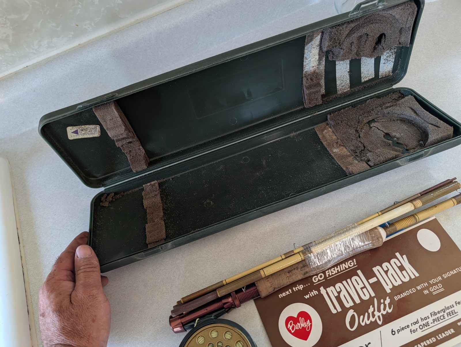 Vintage Berkley Buccaneer Fly Rod Travel Pack Fishing Rod & Reel. Model B6f-6’6″
