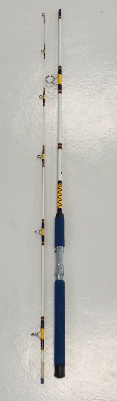 Reliance 8′ 6″ Boat/Pier/Surf Rod – 2Pc. – Model 5436 – Medium Action