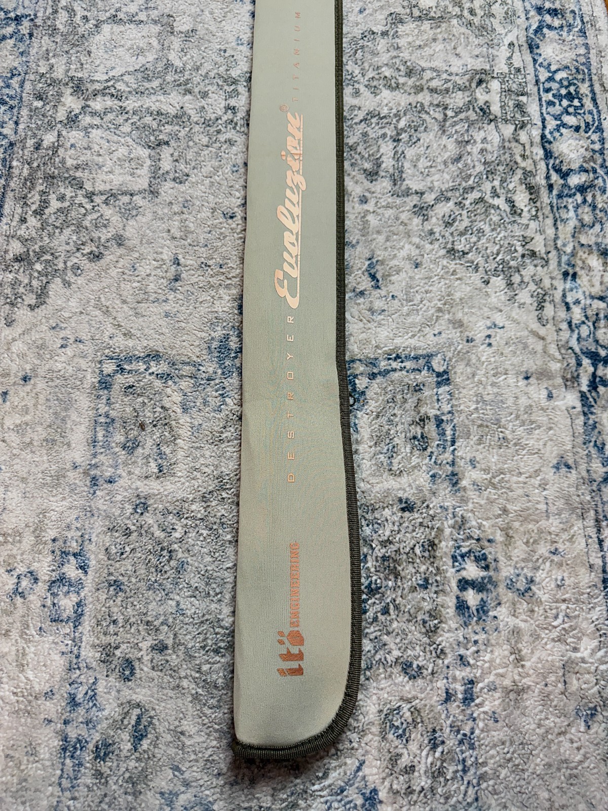 Megabass Evoluzion F4-65TIX OneTen Stick 6’5″ Medium Casting Rod – Lighty Used