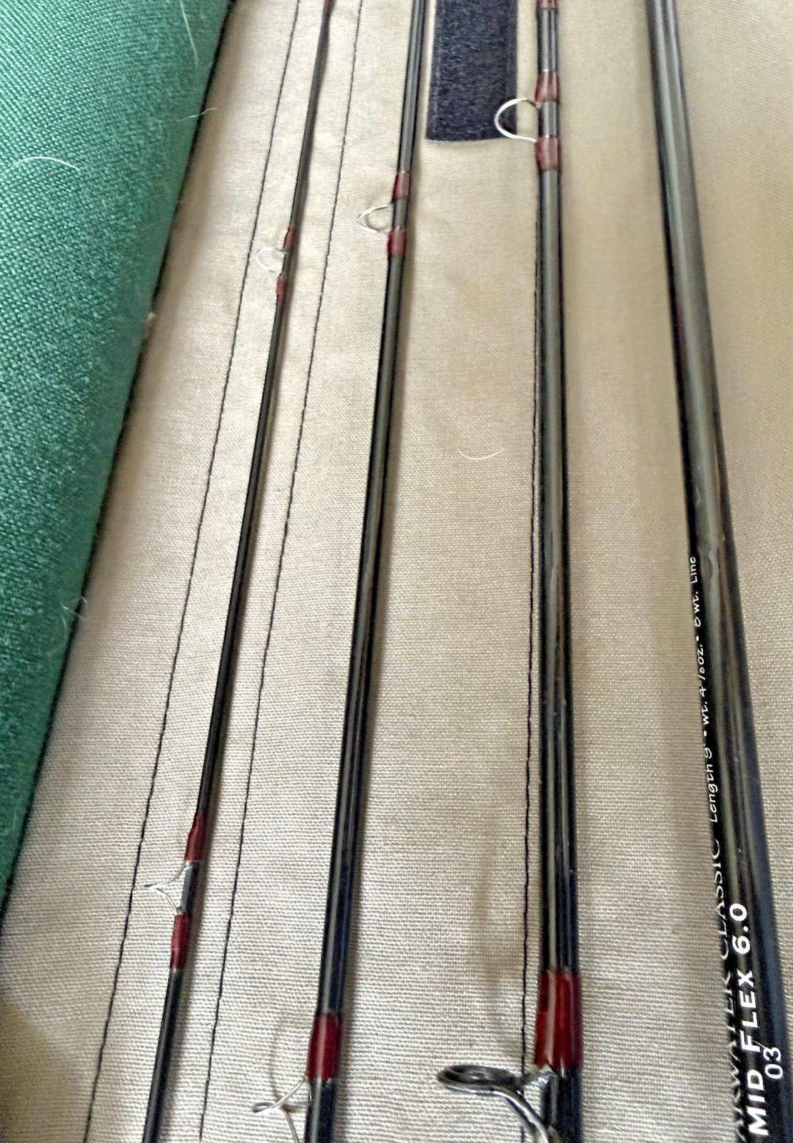 Orvis Clearwater Classic 9 Foot #8 4 Piece Fly Rod Mid Flex with Bag & Tube