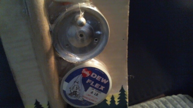 VINTAGE LAKCO COMPLETE ICE FISHING KIT – ROD JIG BELL HOLDER LINE BOBBER – #2