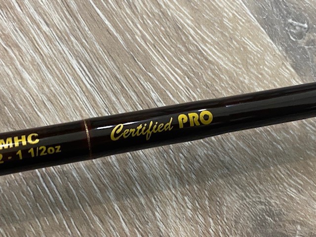 Lamiglas X110 MHC Certified Pro 2 Pc 11′ Casting Rod 10-20 lb Broken Tip